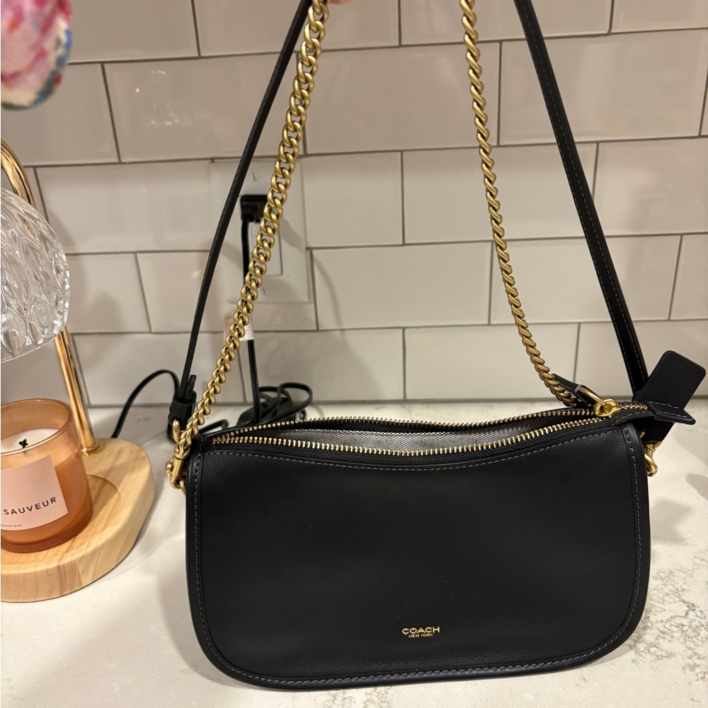 NWT Coach Natural Grain Leather Waverly Bag - Black
